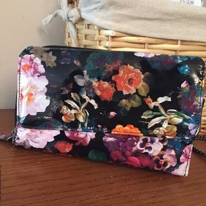 Floral wallet